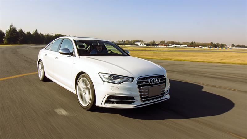 Super Prueba Audi S6 2013