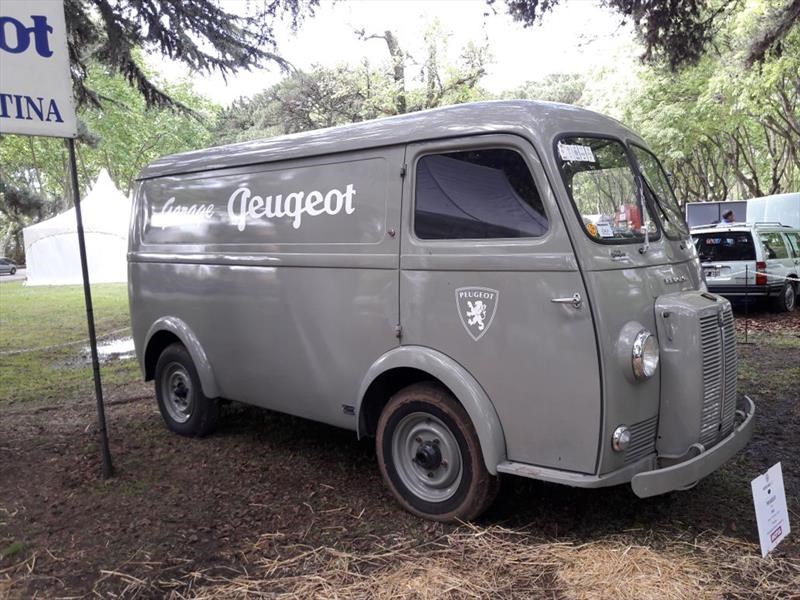 Peugeot en AutoClásica 2017