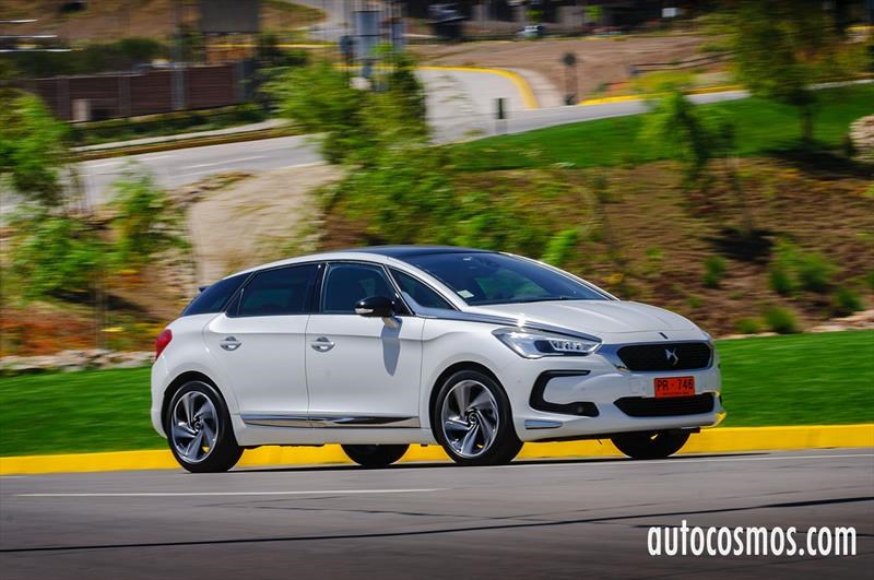 Test Drive: DS5 2017