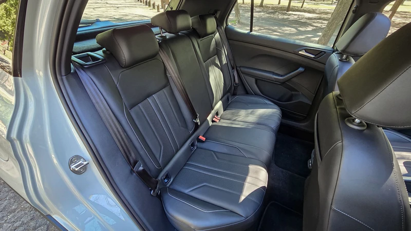 Test VW T-Cross 200 TSI 2025