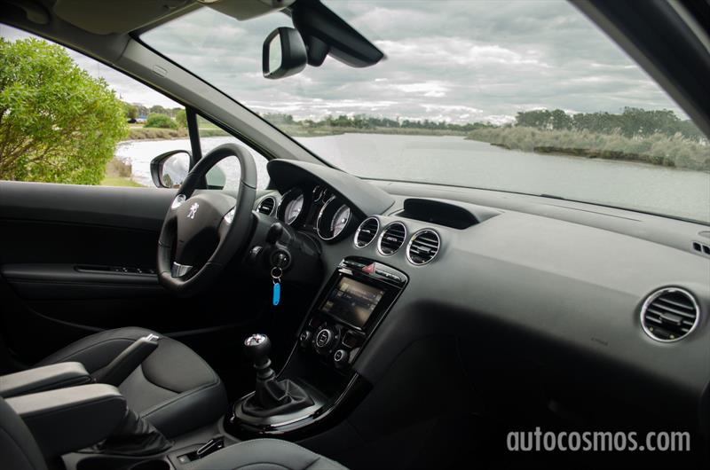 Peugeot 308 THP Feline a prueba