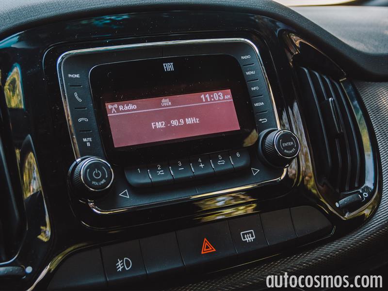 FIAT Uno Sporting 2016