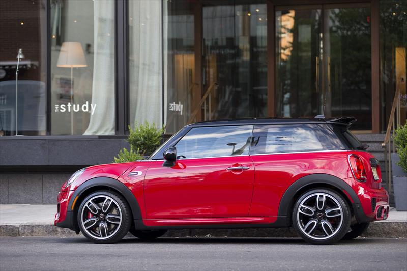 MINI John Cooper Works 2016