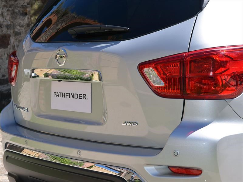 Nissan Pathfinder 2017