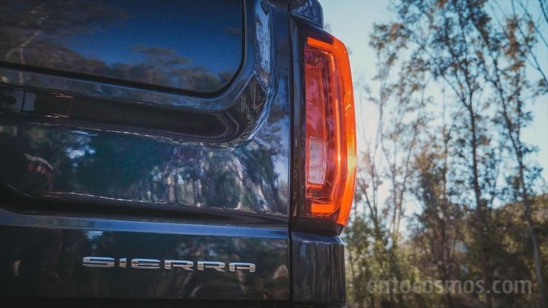 GMC Sierra Denali 2019