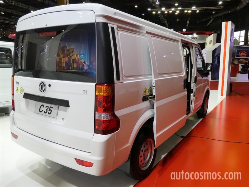 DFSK en el Salón de Buenos Aires 2017