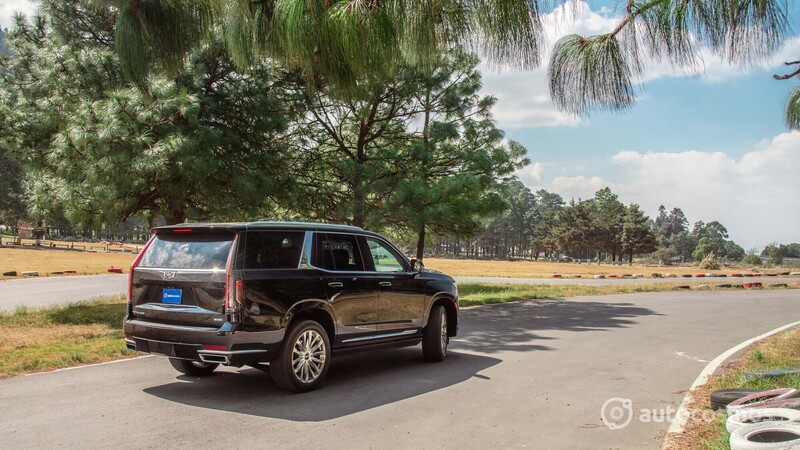 Cadillac Escalade 2021