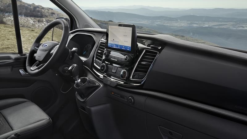 Ford Transit Active y Tourneo Active 2020