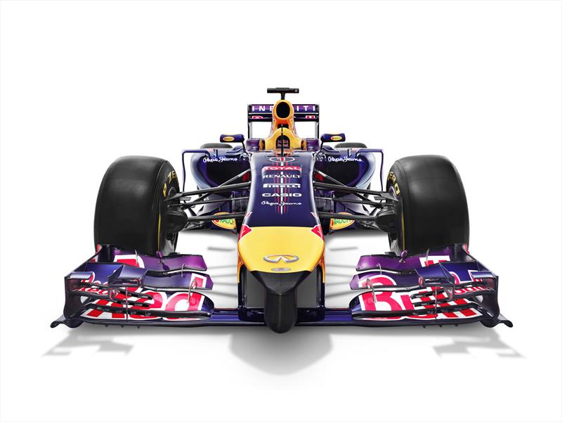 Red Bull presentó el RB10 para el Campeonato 2014
