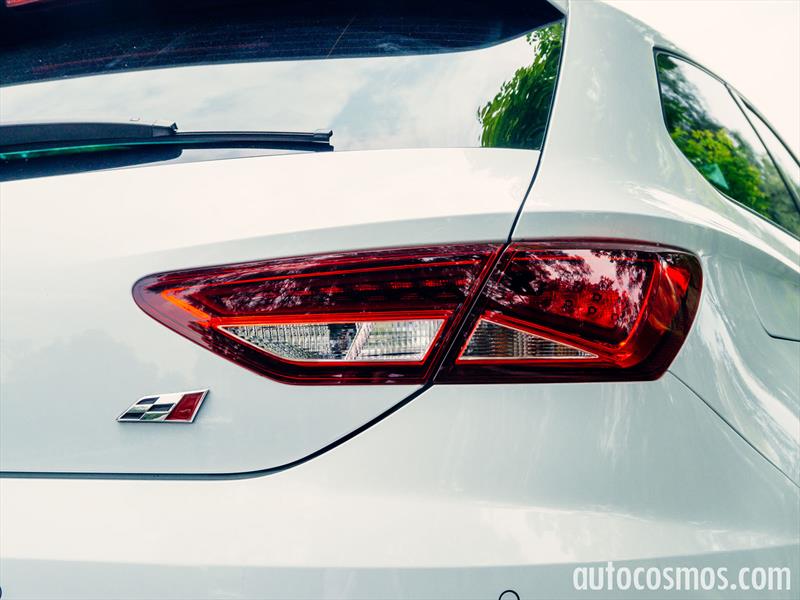 SEAT León CUPRA 2015