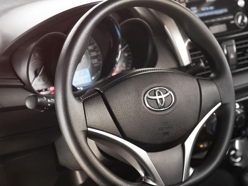 Toyota Yaris Sedán 2017