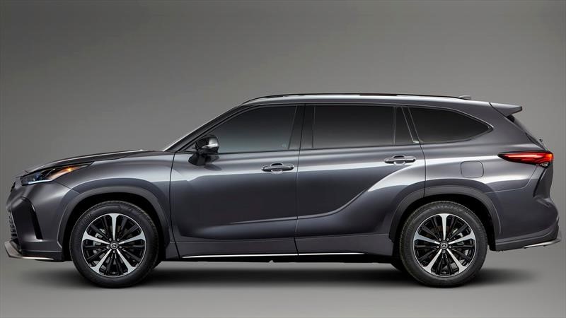 Toyota Highlander XSE 2021