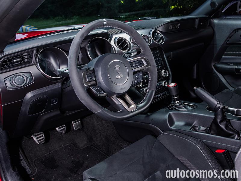 Ford Shelby Mustang GT350 2016