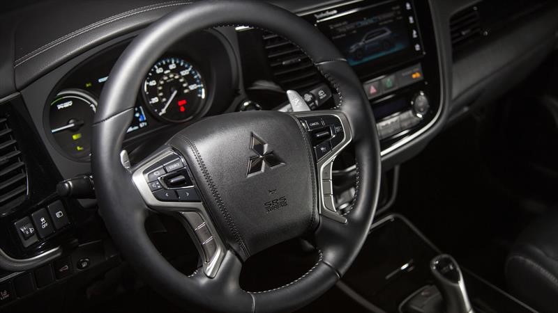 Mitsubishi Outlander PHEV 2019