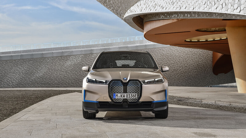 BMW iX 2021