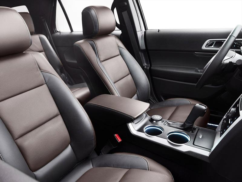 Ford Explorer Sport 2013