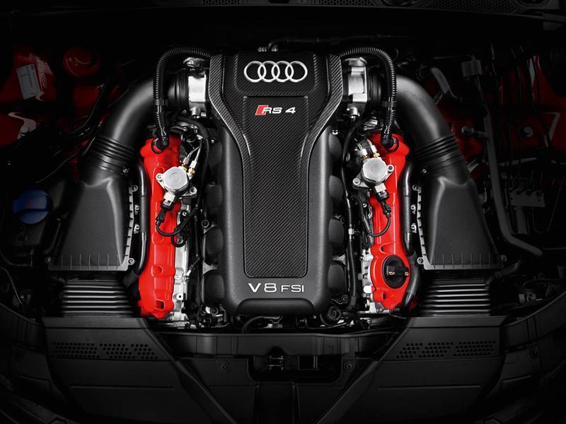 Audi RS4 Avant 2013