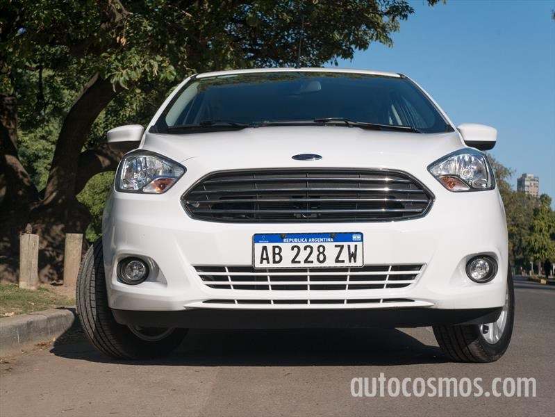 Ford Ka+ (sedán) a prueba