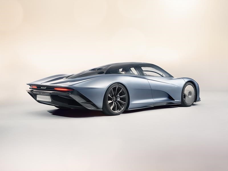 McLaren Speedtail 2020