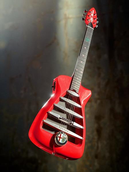 La exclusiva guitarra de Alfa Romeo