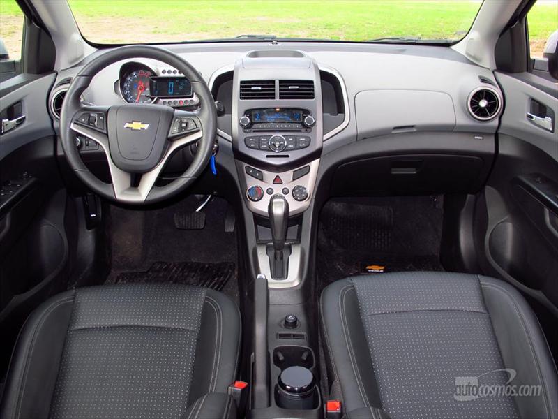Chevrolet Sonic sedán LTZ Automático a prueba