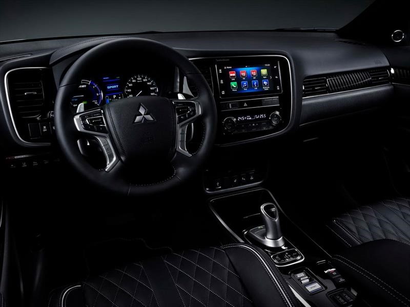 Mitsubishi Outlander PHEV 2019