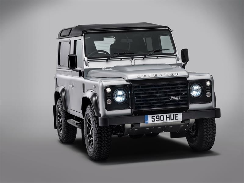 Land Rover Defender 2,000,000