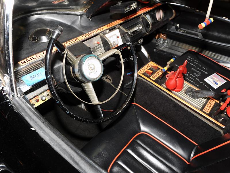 Se subastó el Batimóvil