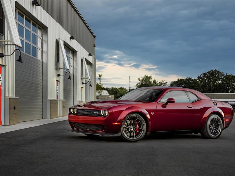 Dodge Challenger SRT Hellcat Widebody 2018