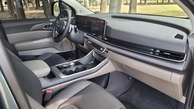 Test Drive Kia Carnival: la nave especial estrena