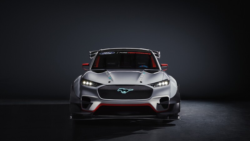 Ford Mustang Mach-E 1400