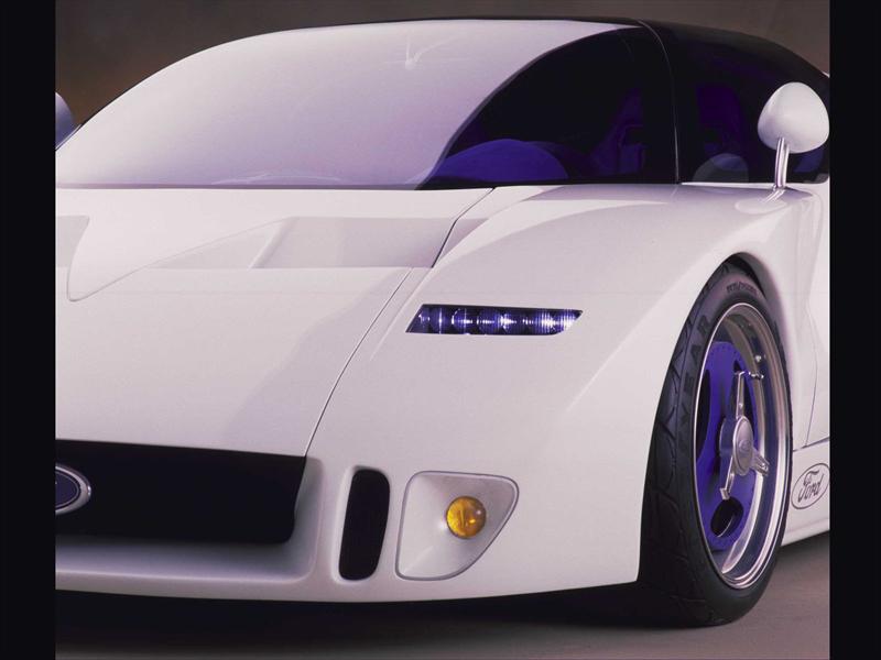 Retro concepts: Ford GT90