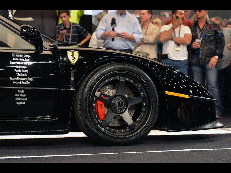 Ferrari F40 modificada por Gas Monkey