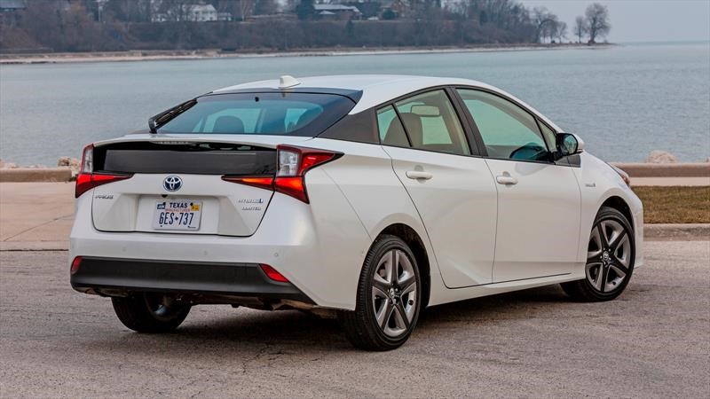 Toyota Prius 2019