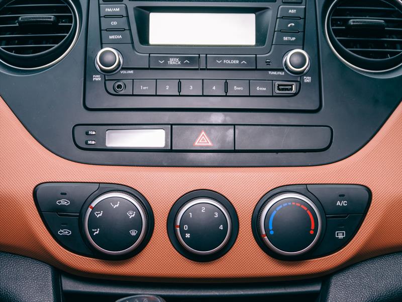 Hyundai Grand i10 2015