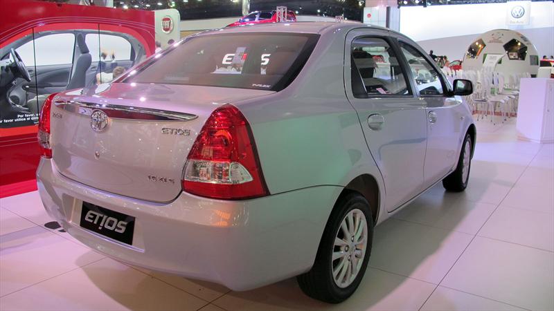 Toyota Etios debuta en el Salón de San Pablo