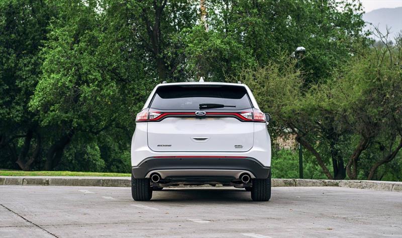 Ford Edge 2016