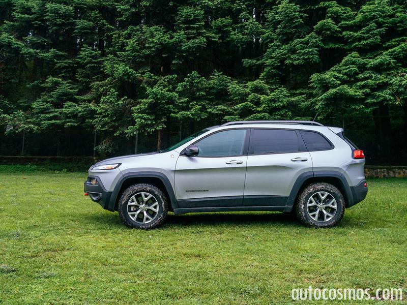 Jeep Cherokee Trailhawk 2015