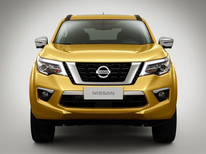 Nissan Terra 2019