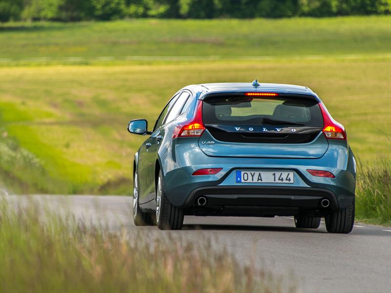 Volvo lanza la preventa en Argentina del nuevo V40