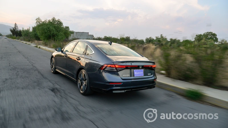 Honda Accord Hybrid 2023 primer contacto en México