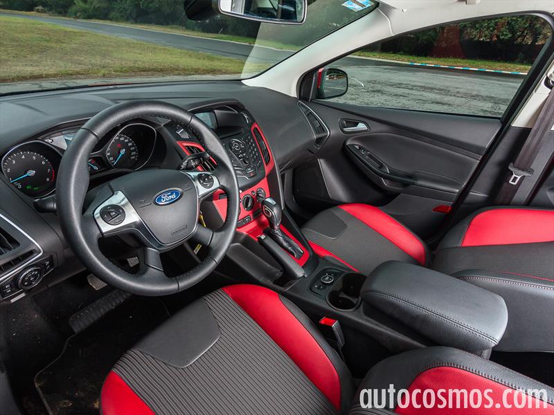 SEAT Leon vs Mazda3 vs Ford Focus