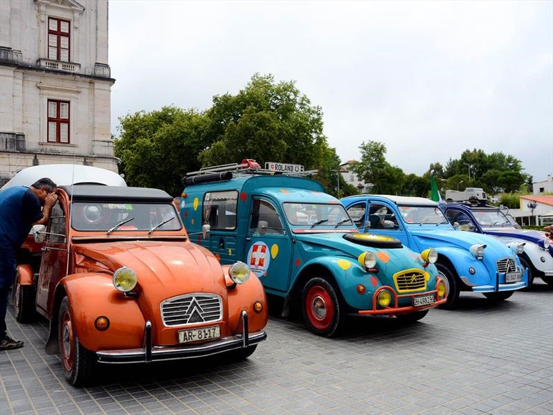 Encuentro Mundial Citroën 2CV 2017
