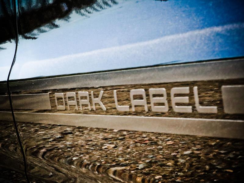 Volkswagen Amarok Dark Label en Argentina