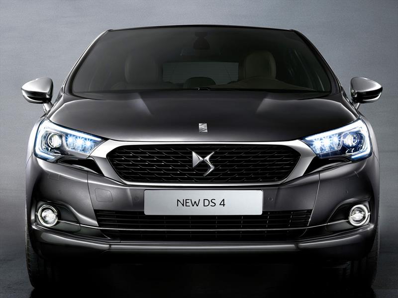 DS 4 y DS 4 Crossback en Frankfurt 2015