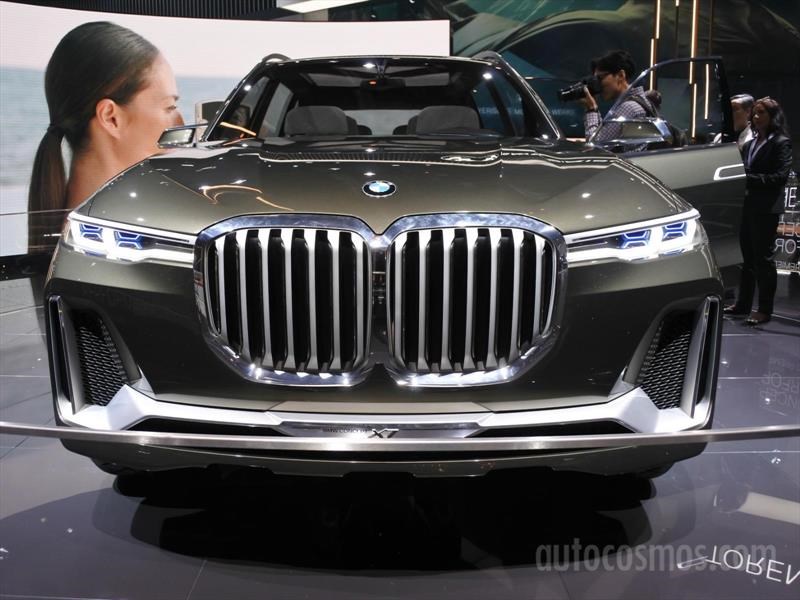 BMW Concept X7 iPerformance