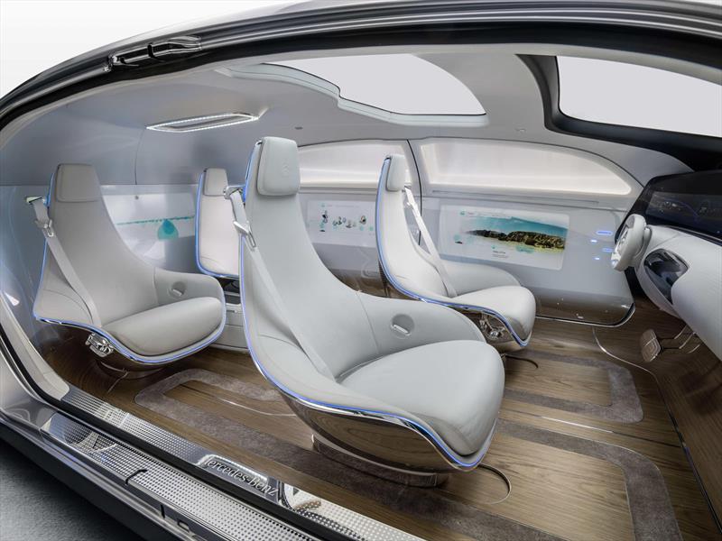 Mercedes-Benz F 015 Luxury in Motion
