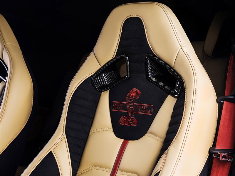 Shelby Mustang GT500 Super Snake por Vilner