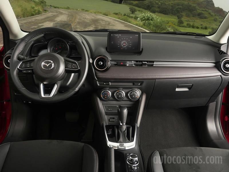 Mazda 2 2018