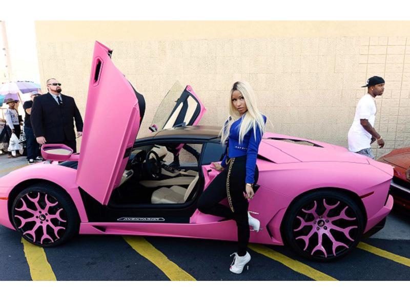 Lamborghini Aventador rosado de Nicki Minaj